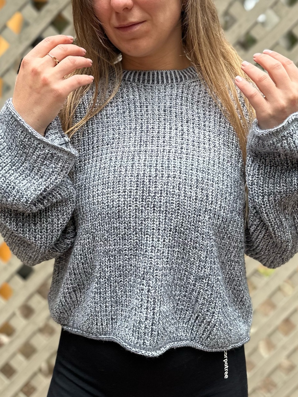 H&M Gray Marled Crewneck Sweater - Picture 4 of 7